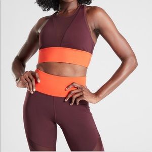 Athleta Women’s Tenacity bra (XS)